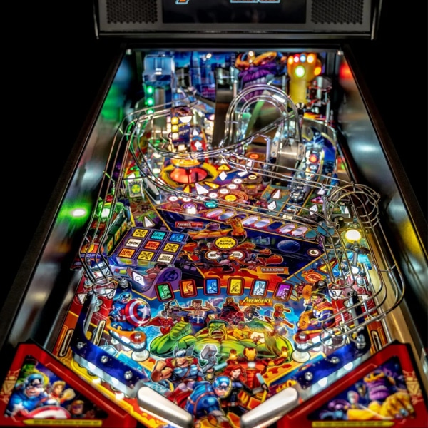 Flipper Avengers Infinity Quest Premium Stern